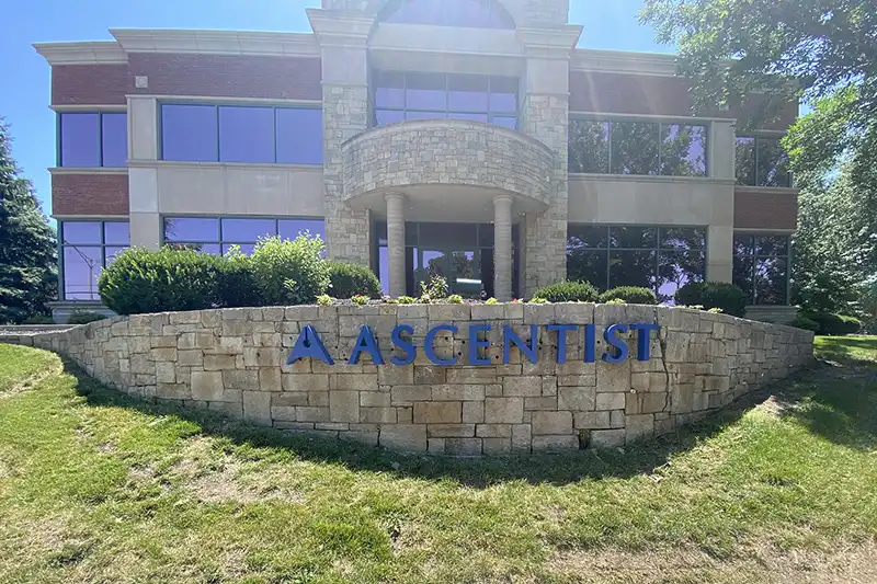 External view of Ascentist Hospital in Leawood, Kansas, near Kansas City, Missouri.